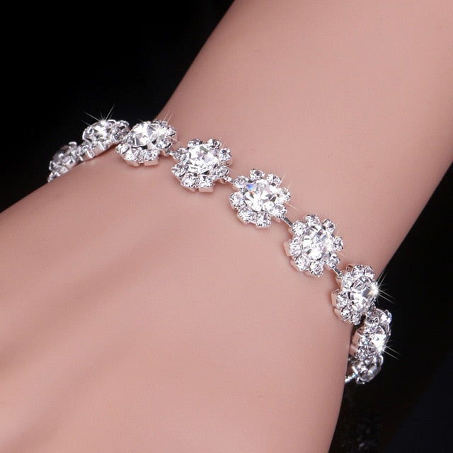Luxury Crystal Bracelets For Women Silver Plated Rhinestone Charm Bracelets & Bangles Femme Bridal Wedding Jewelry Birthday Gift